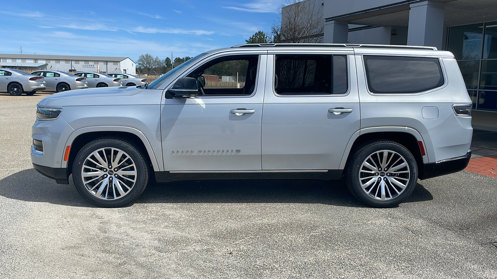 2024 Jeep Grand Wagoneer Series III 2