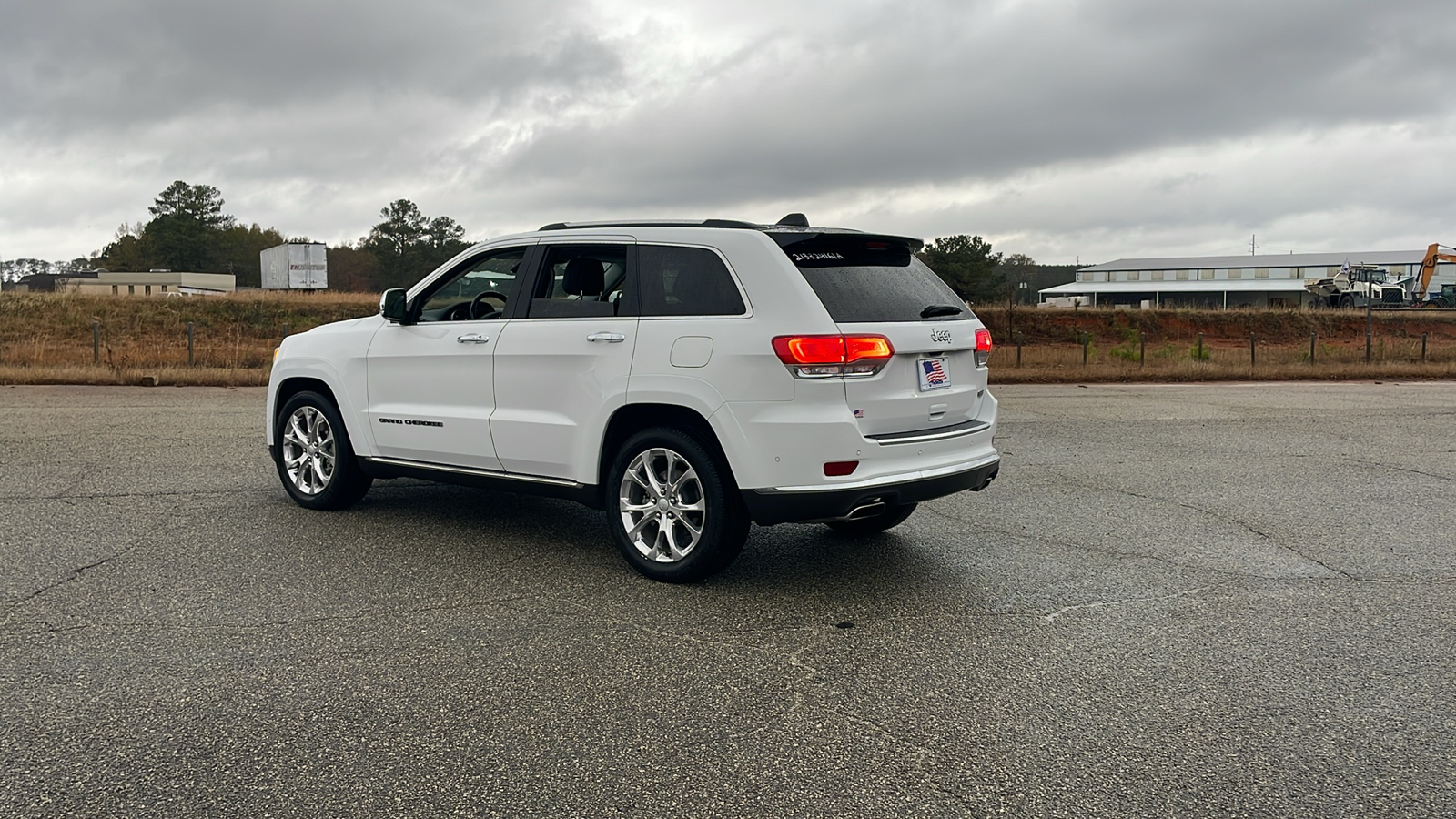 2021 Jeep Grand Cherokee Summit 3