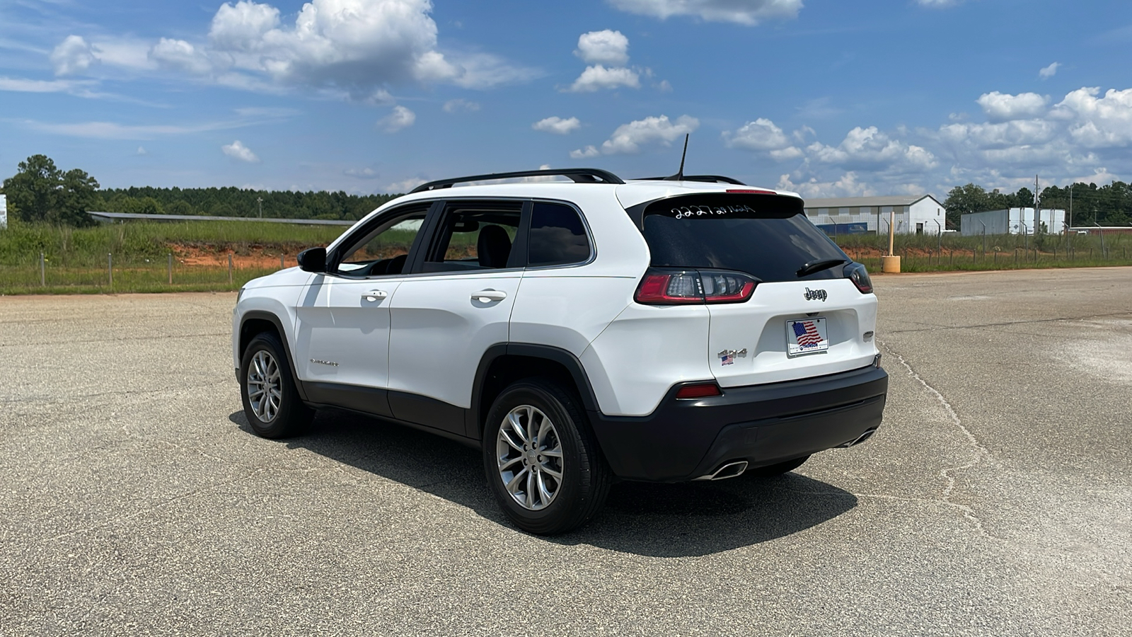 2022 Jeep Cherokee Latitude Lux 3