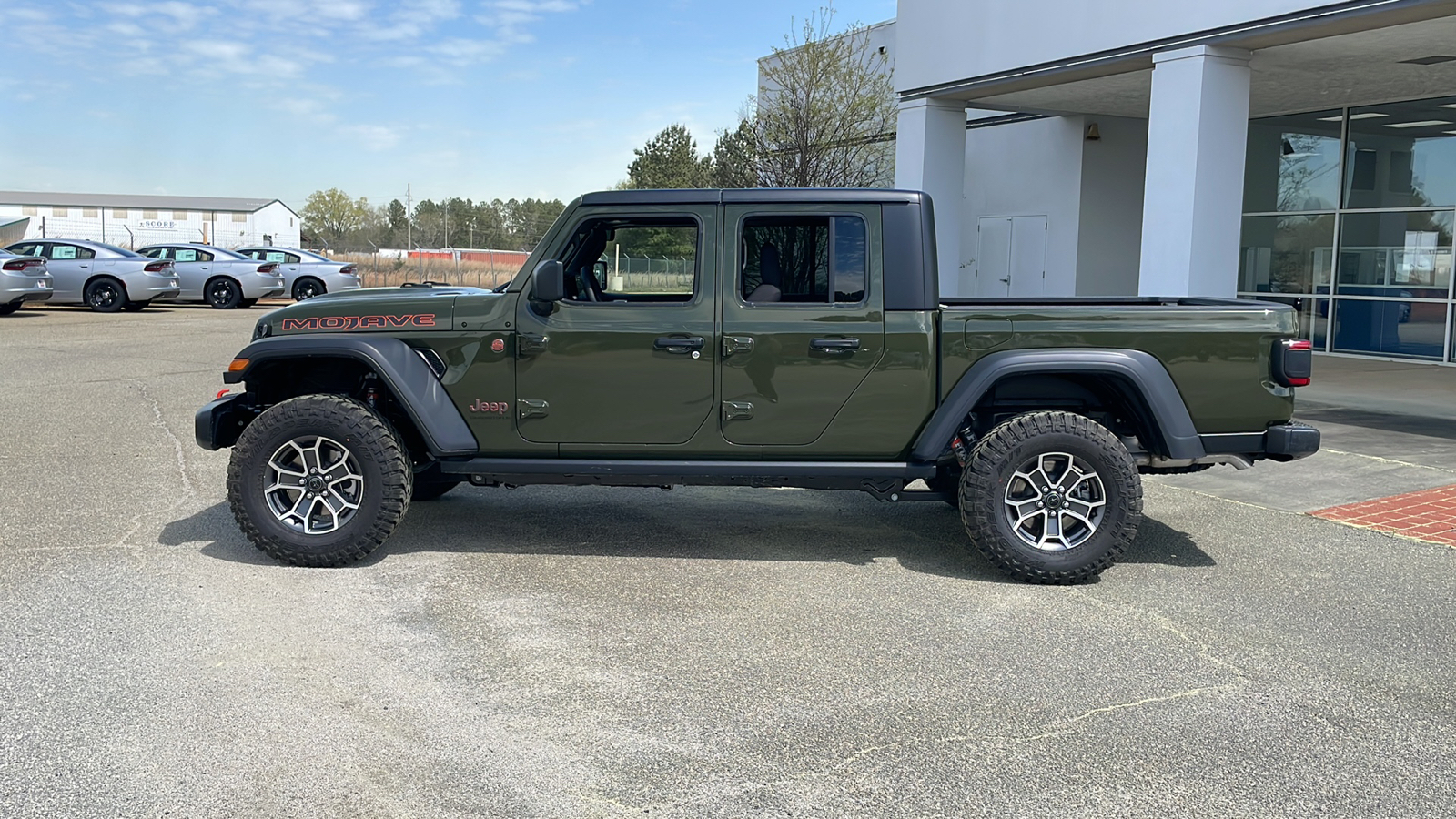 2024 Jeep Gladiator Mojave 2