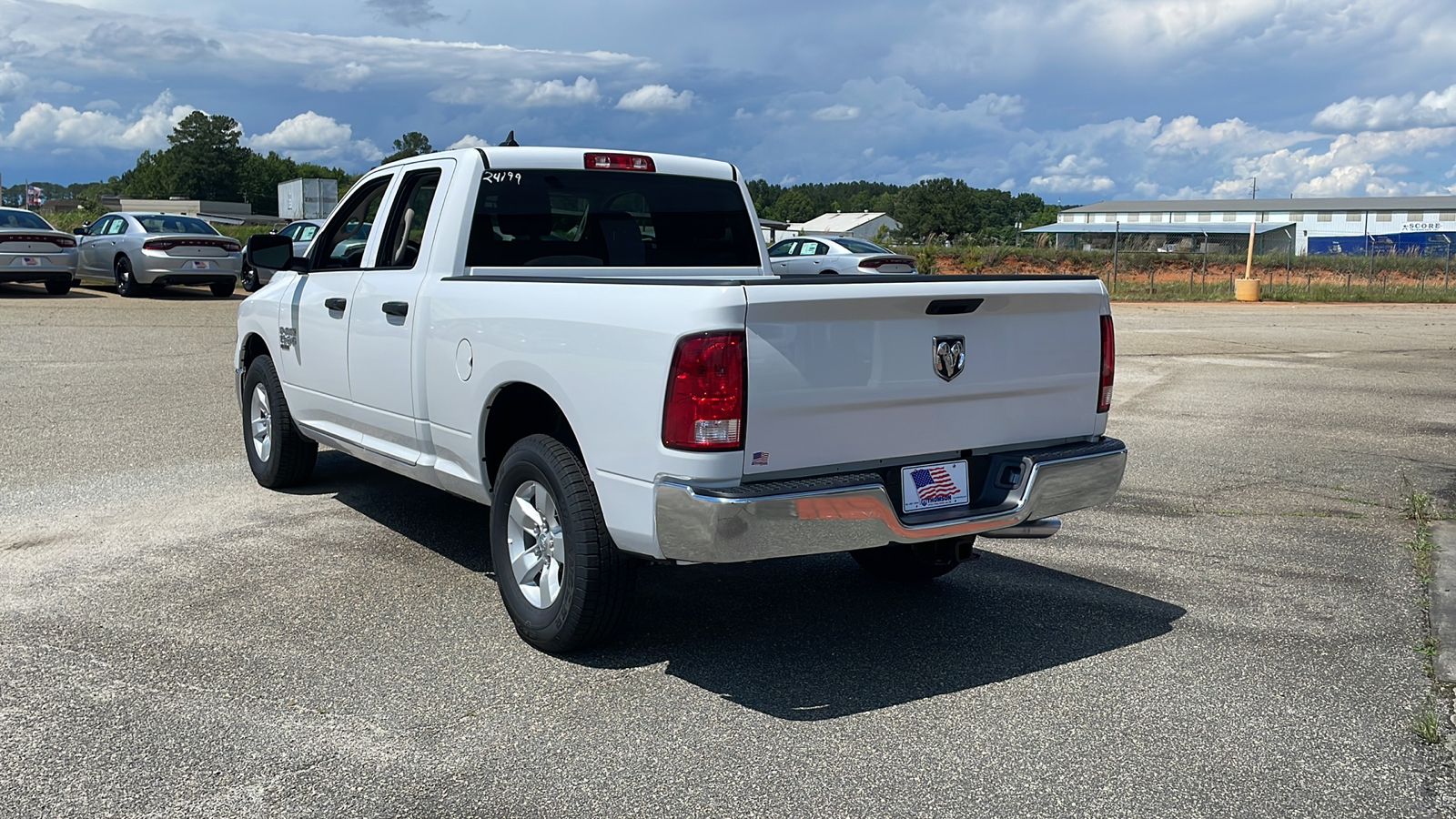 2024 Ram 1500 Classic Tradesman 3