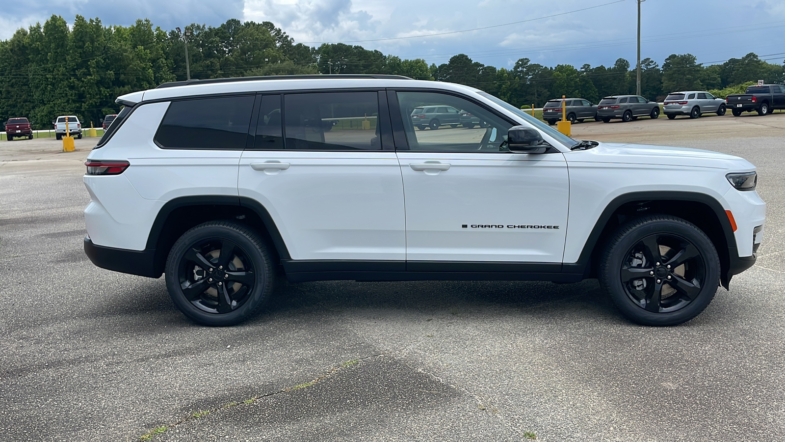 2024 Jeep Grand Cherokee L Limited 7