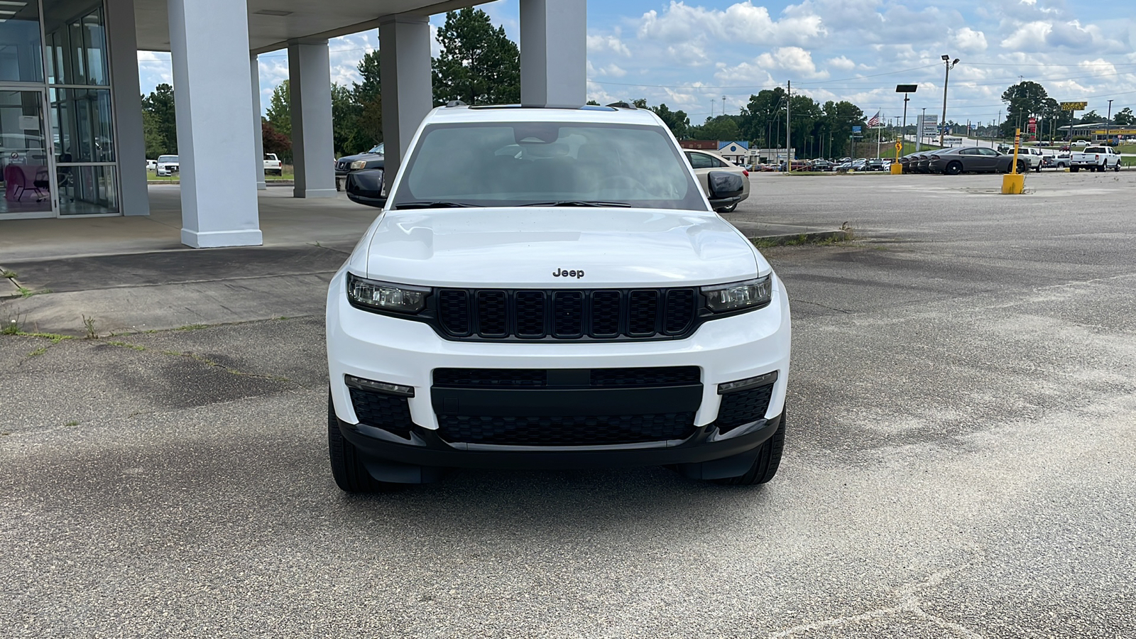 2024 Jeep Grand Cherokee L Limited 9