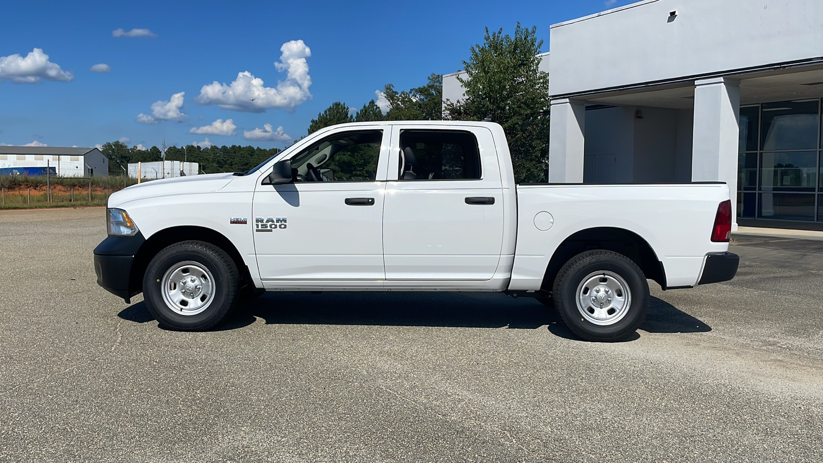 2024 Ram 1500 Classic Tradesman 2