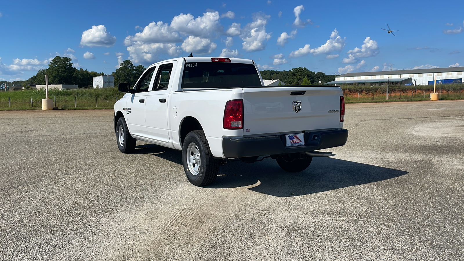 2024 Ram 1500 Classic Tradesman 3