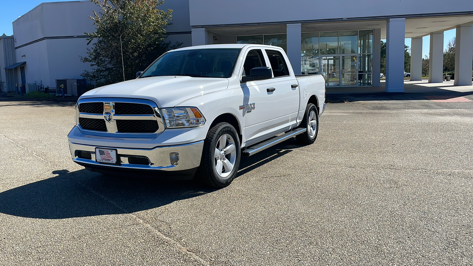 2024 Ram 1500 Classic Tradesman 1