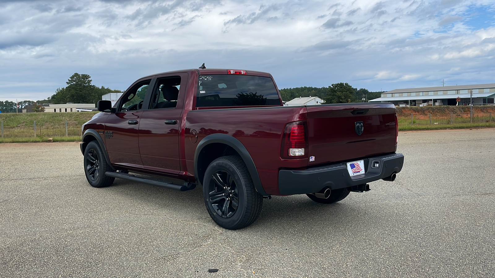 2024 Ram 1500 Classic Warlock 3