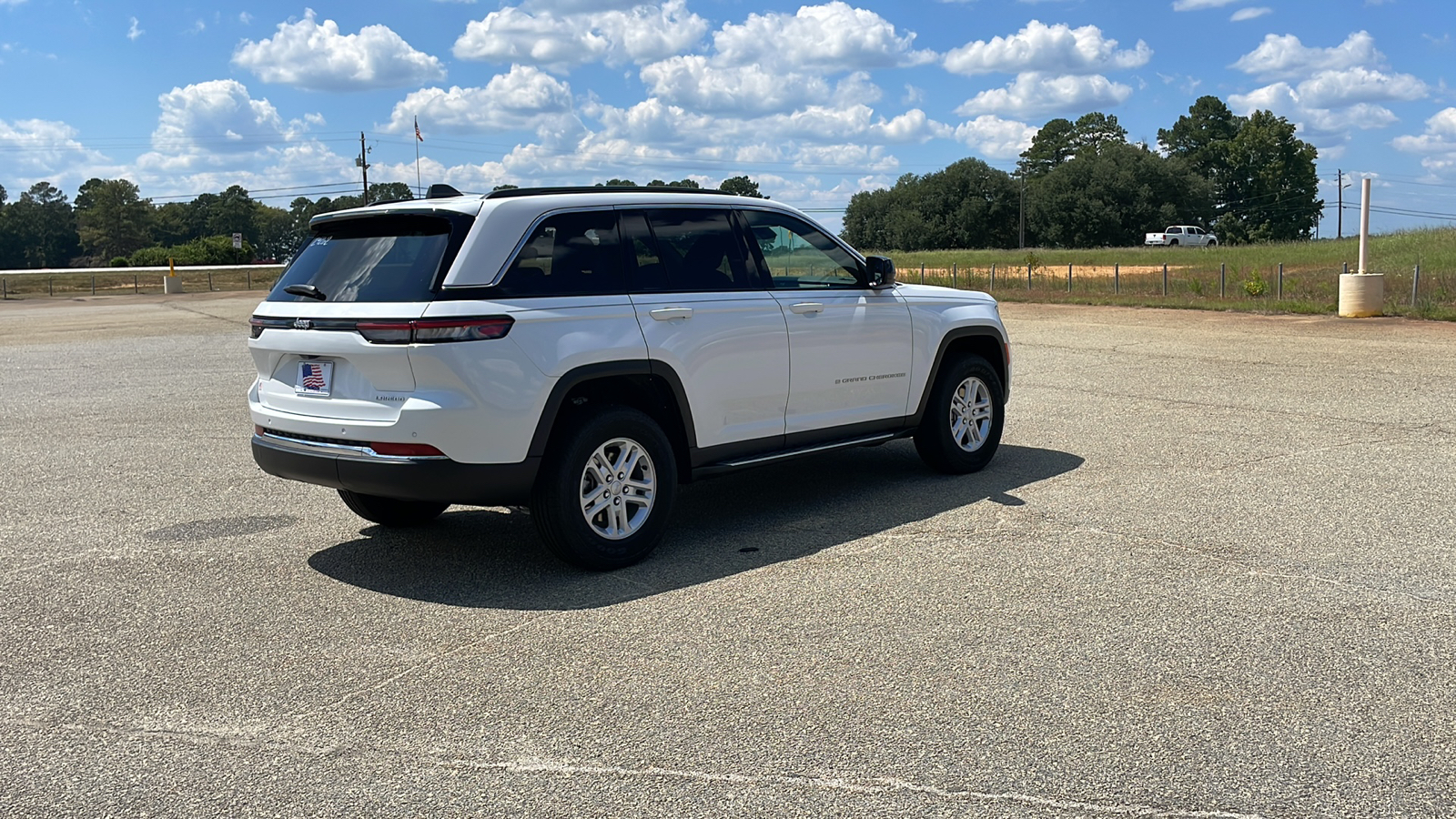 2024 Jeep Grand Cherokee Laredo 6