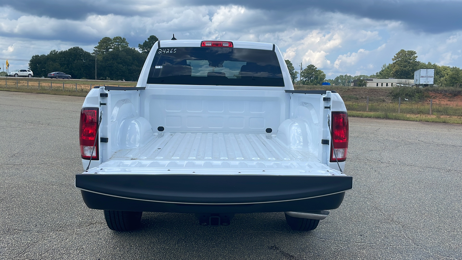 2024 Ram 1500 Classic Tradesman 5