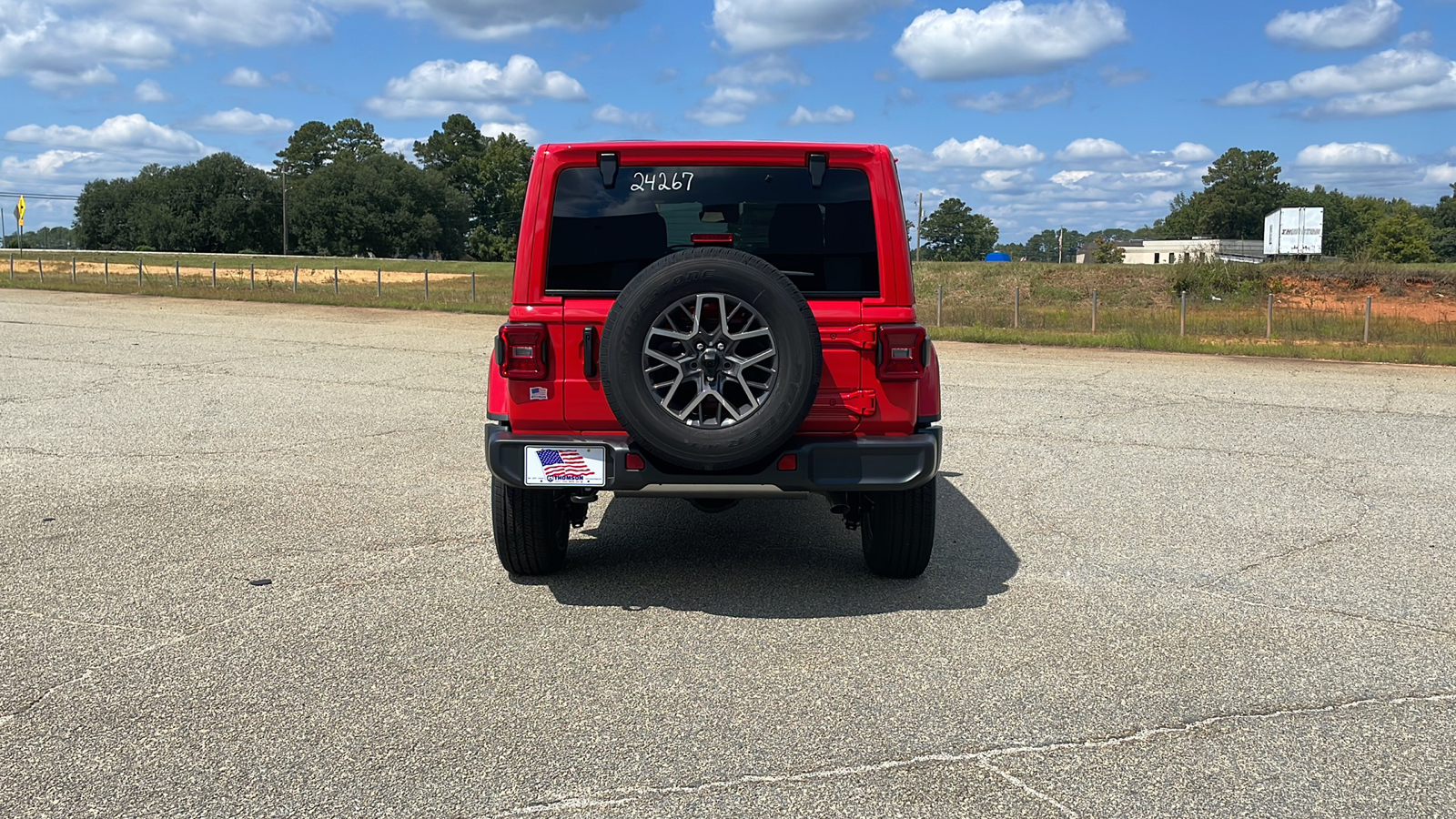 2024 Jeep Wrangler Sahara 4