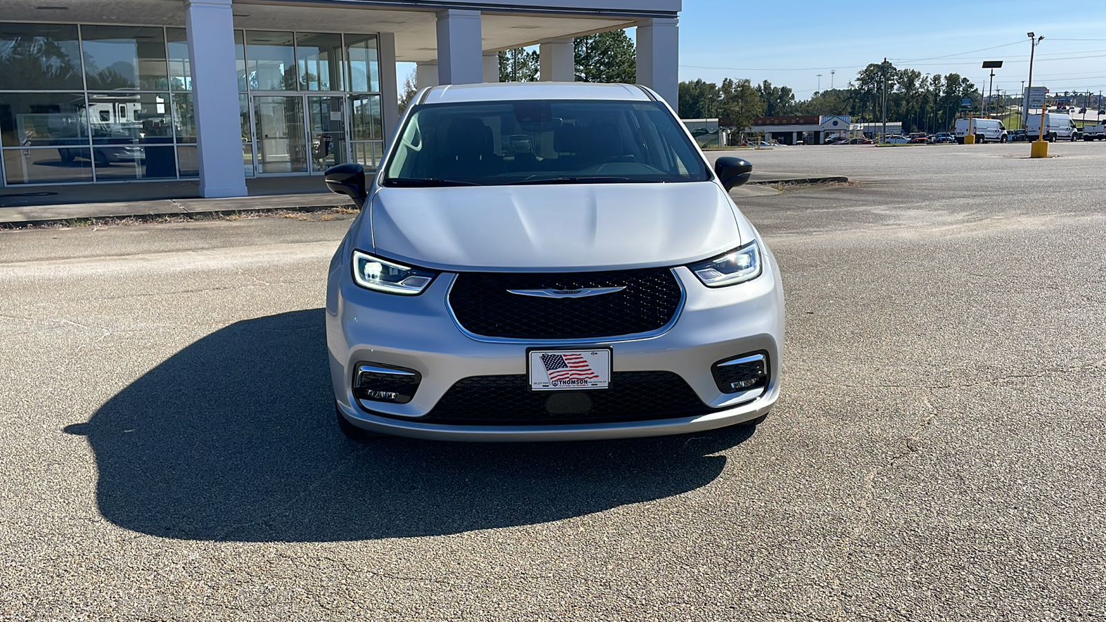 2024 Chrysler Pacifica Touring L 9