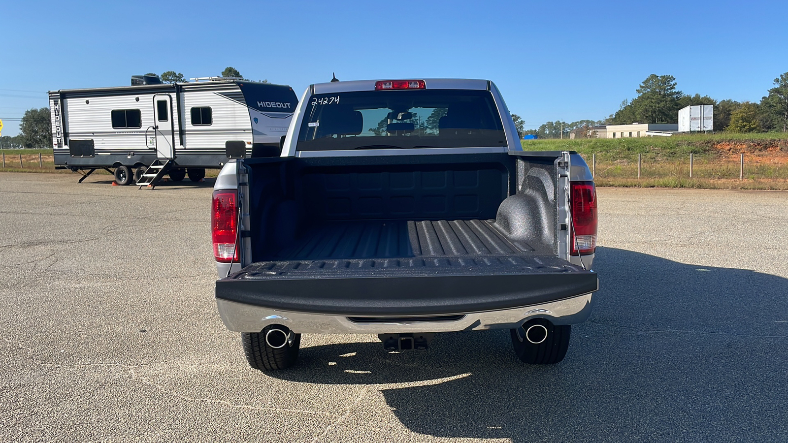 2024 Ram 1500 Classic Tradesman 5