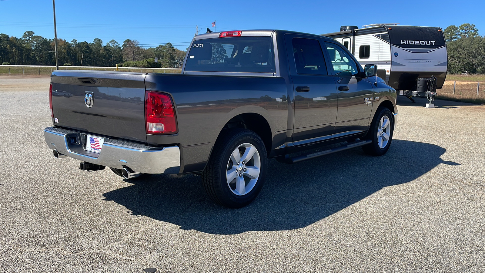 2024 Ram 1500 Classic Tradesman 6