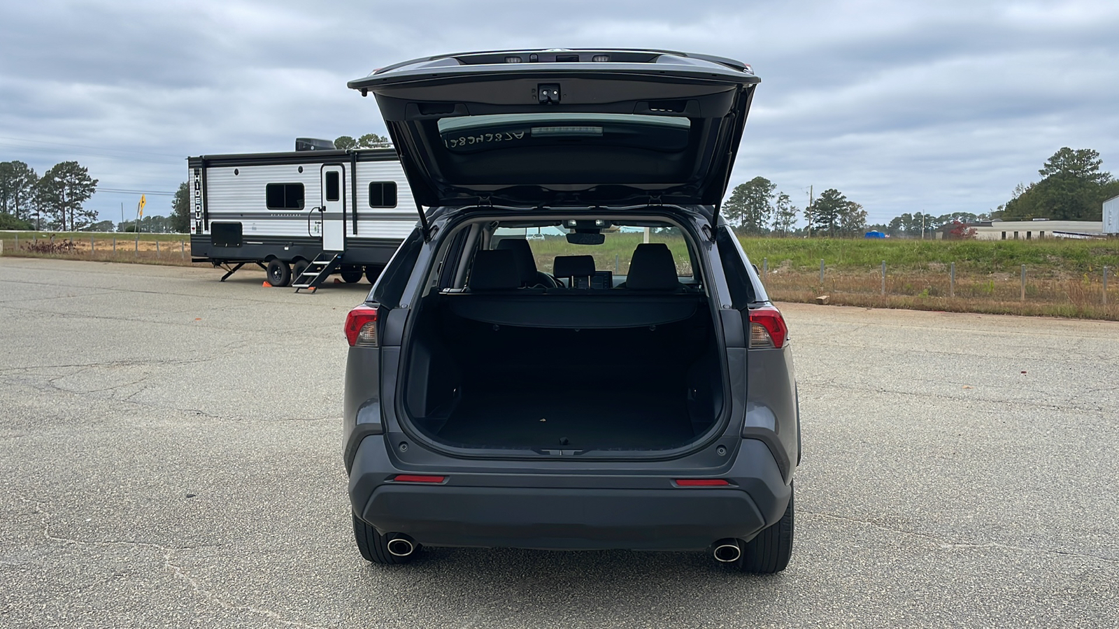 2021 Toyota RAV4 XLE 5