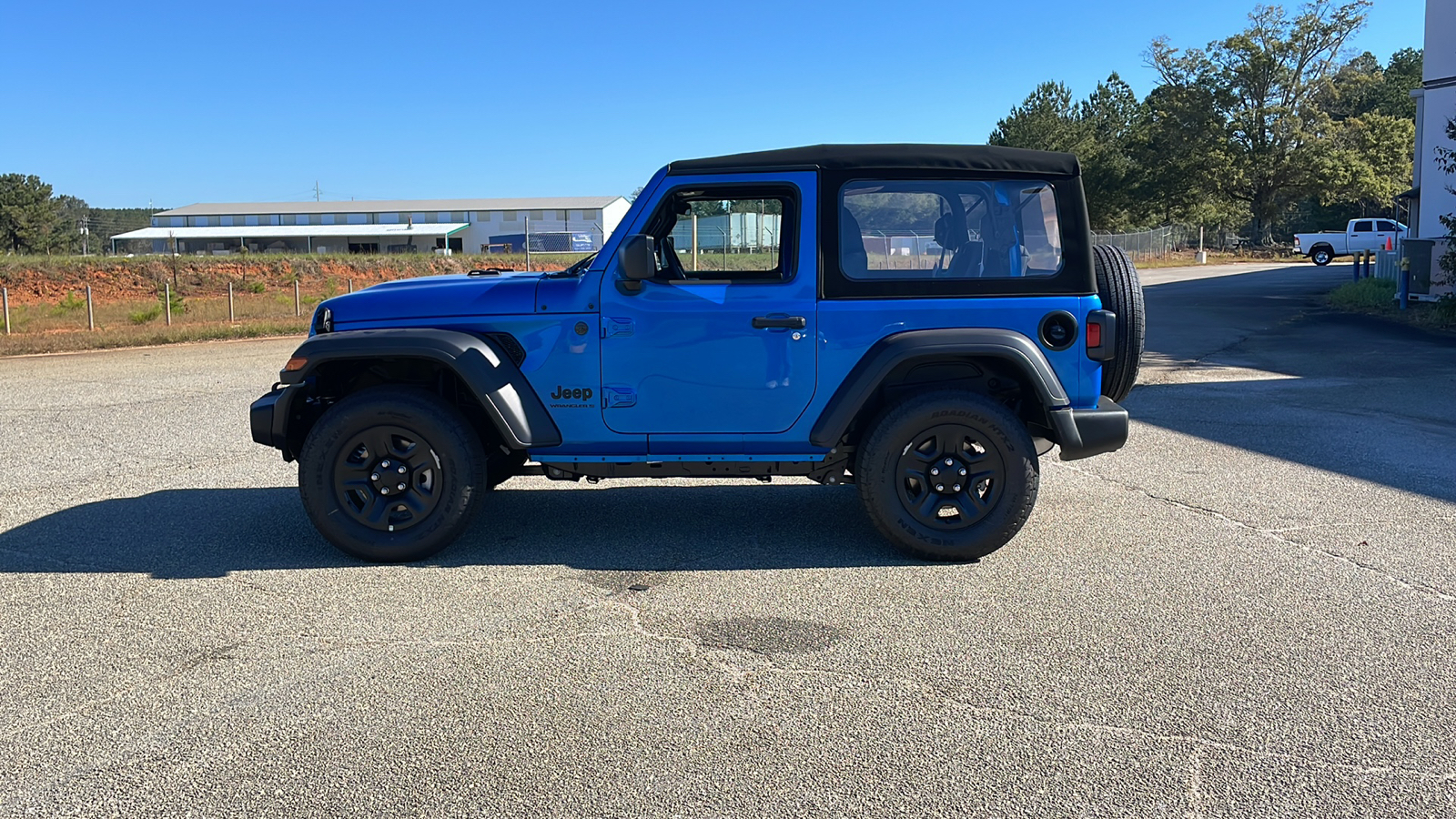 2024 Jeep Wrangler Sport 2