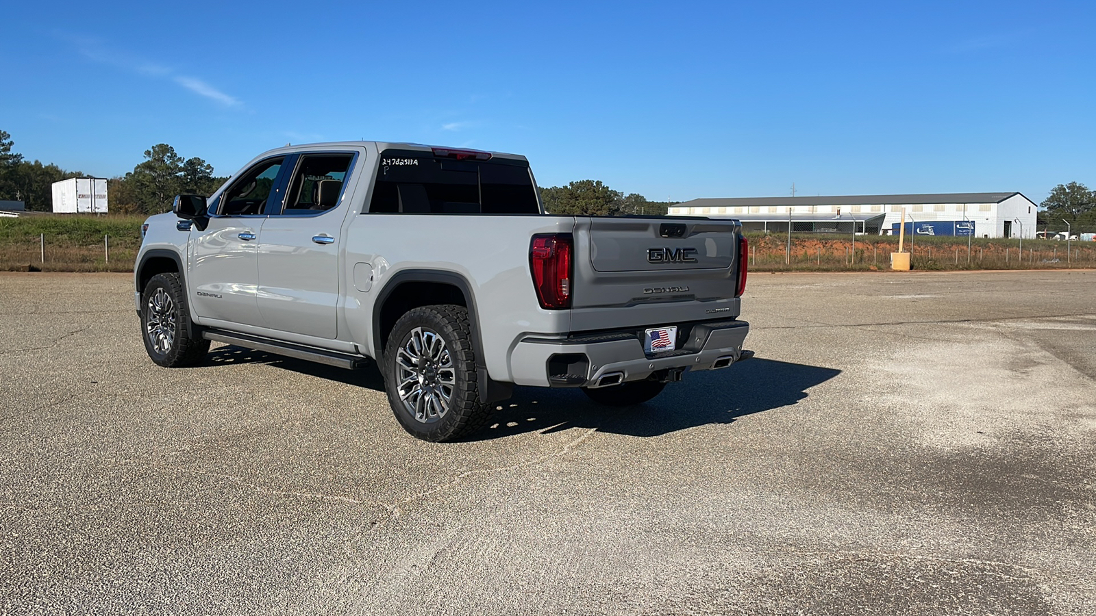 2024 GMC Sierra 1500 Denali Ultimate 3