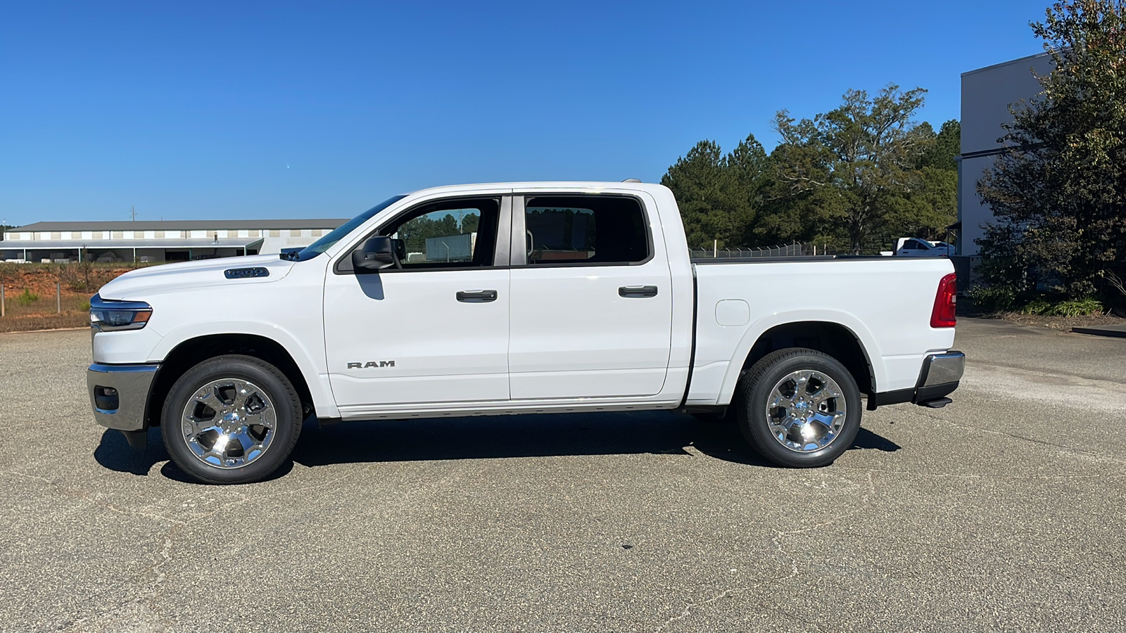 2025 Ram 1500 Big Horn/Lone Star 2