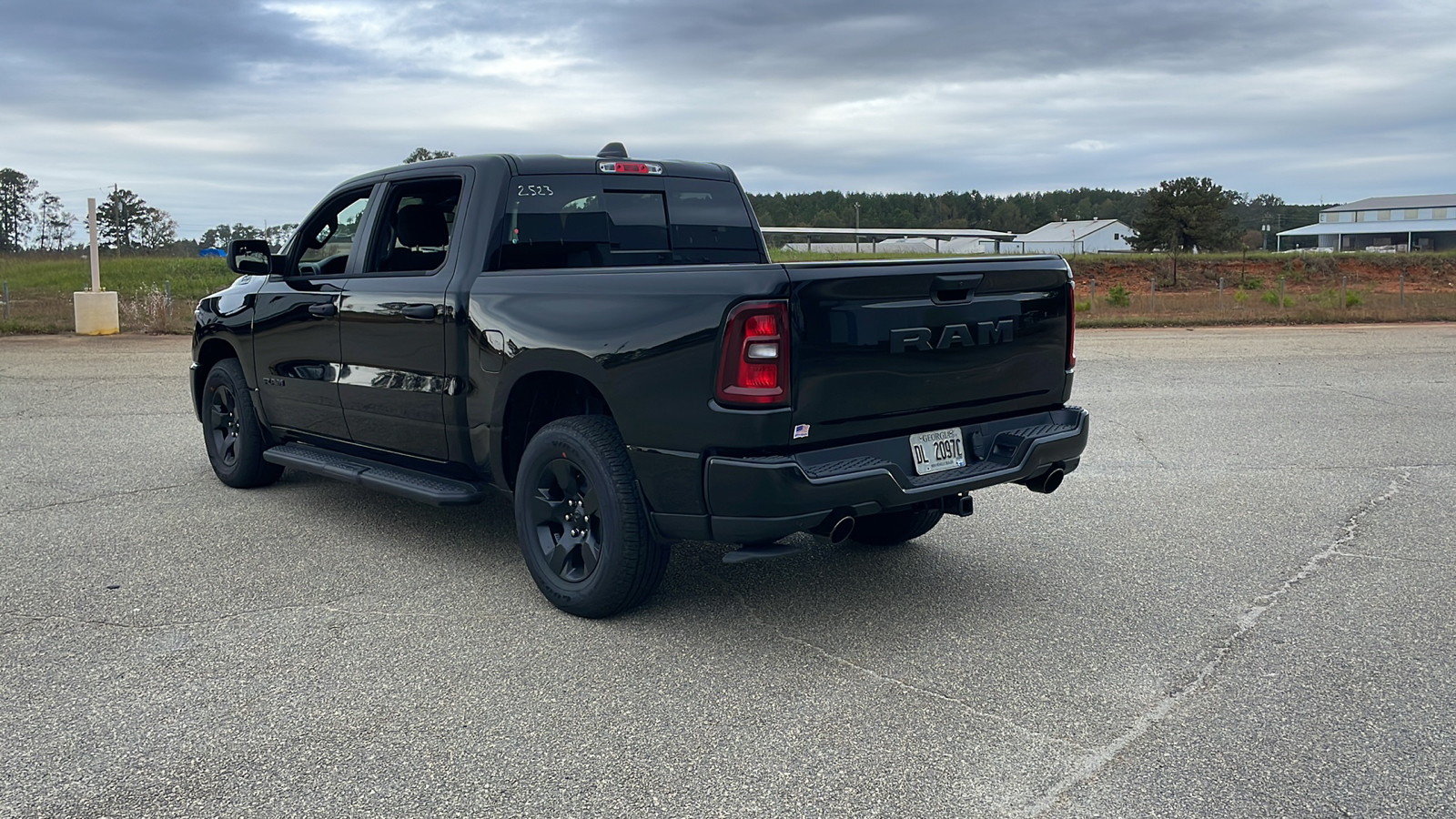 2025 Ram 1500 Tradesman 3