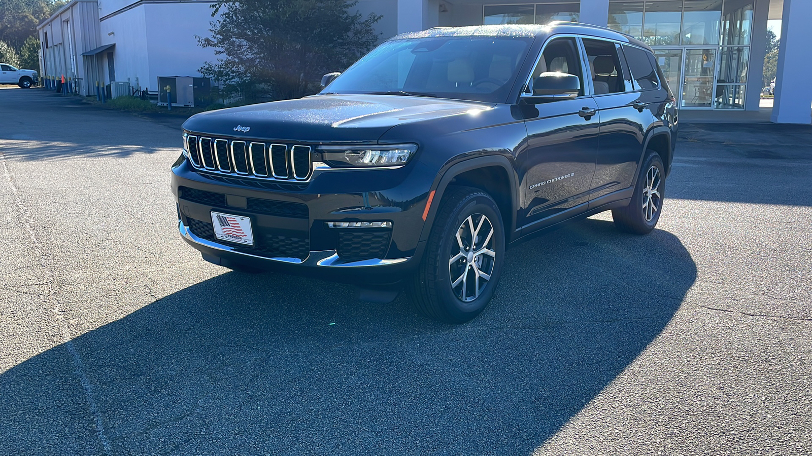 2025 Jeep Grand Cherokee L Limited 1