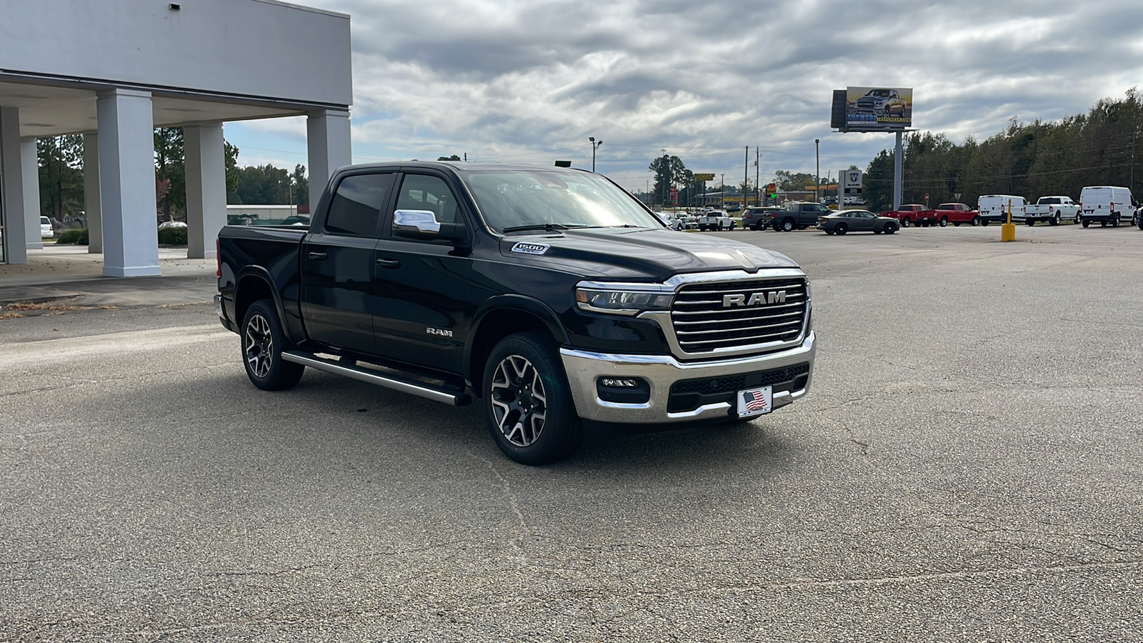 2025 Ram 1500 Laramie 8