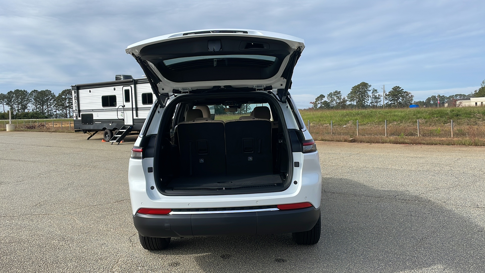 2025 Jeep Grand Cherokee L Limited 5