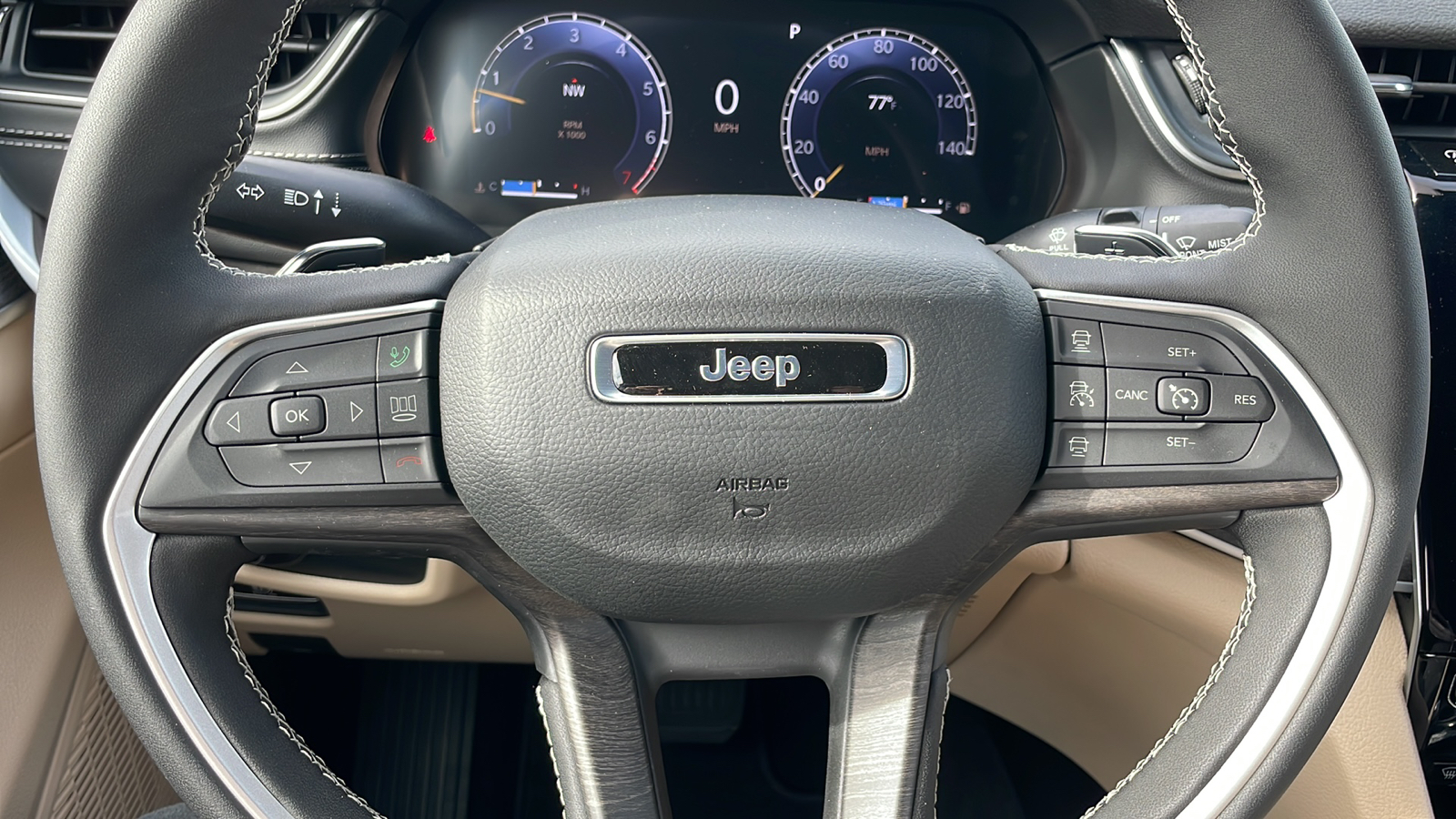 2025 Jeep Grand Cherokee L Limited 23