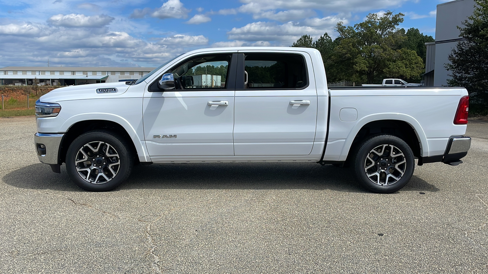 2025 Ram 1500 Laramie 2