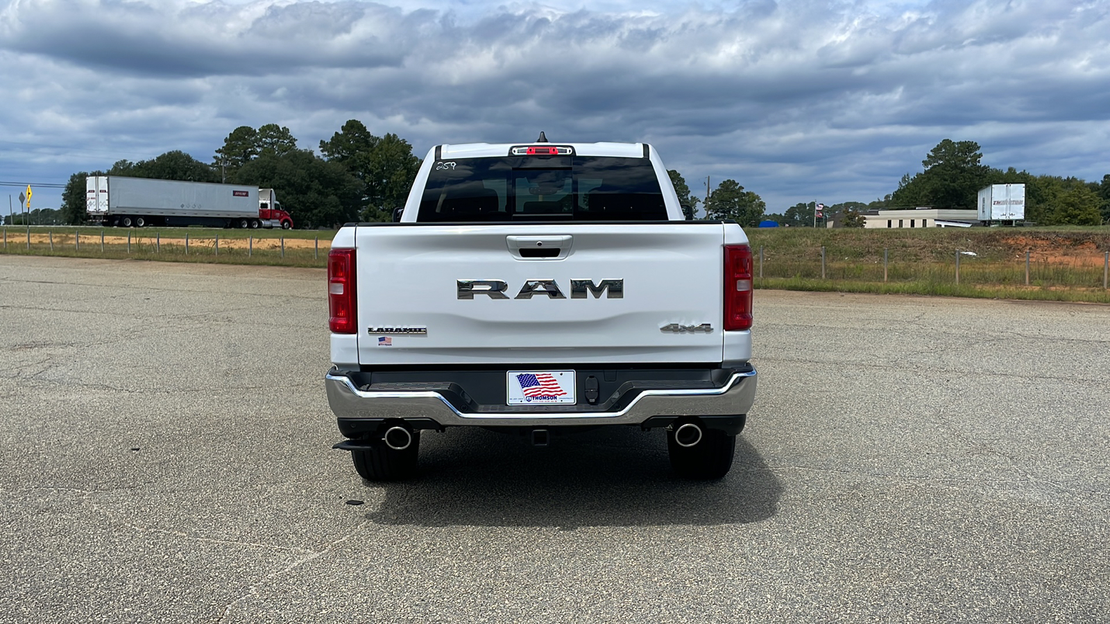 2025 Ram 1500 Laramie 4