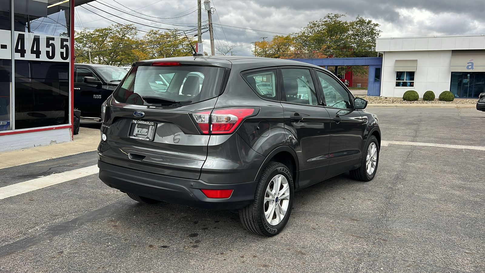 2017 Ford Escape S 8