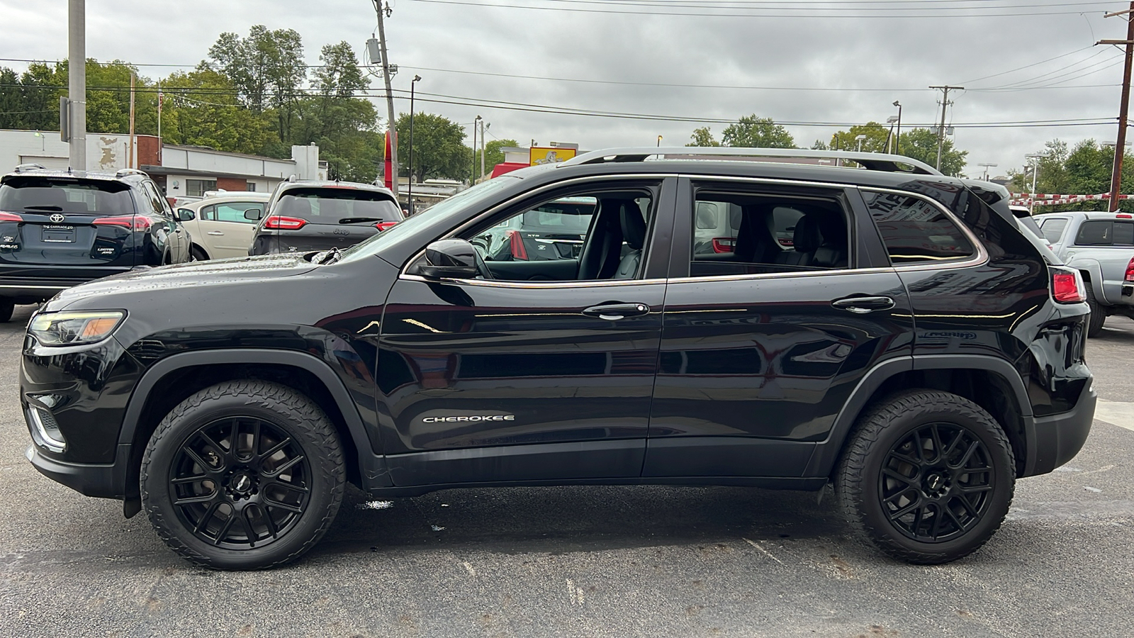 2019 Jeep Cherokee Limited 4