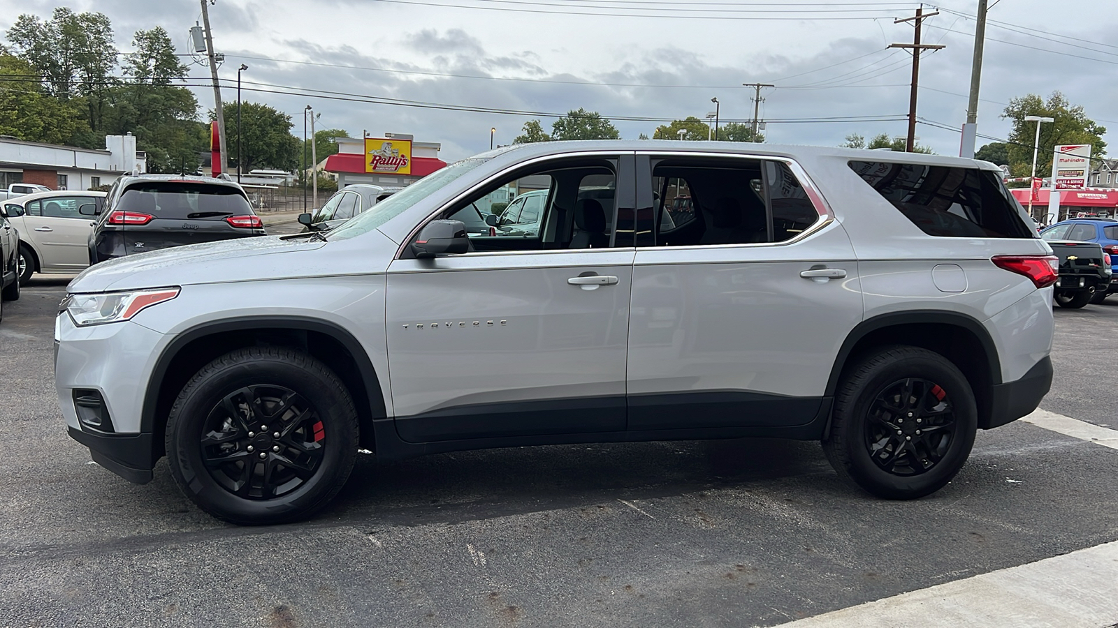 2021 Chevrolet Traverse LS 4