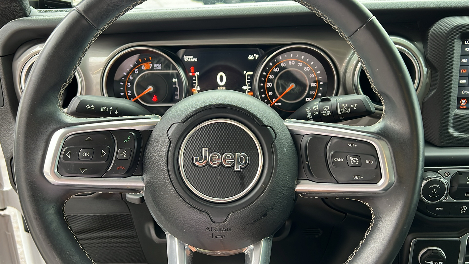 2019 Jeep Wrangler Unlimited Sahara 15