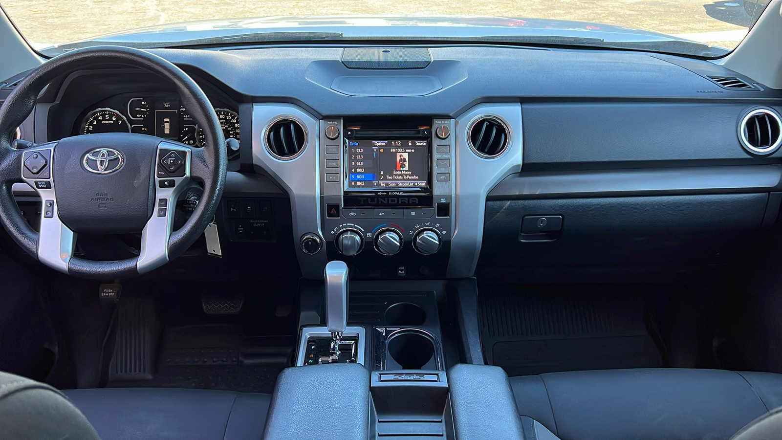 2018 Toyota Tundra SR5 25