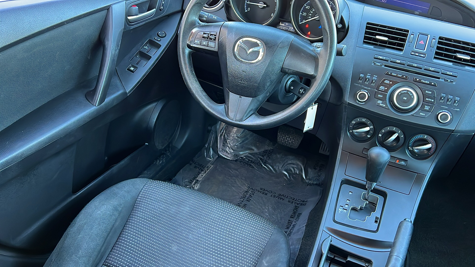 2012 Mazda Mazda3 i Sport 24