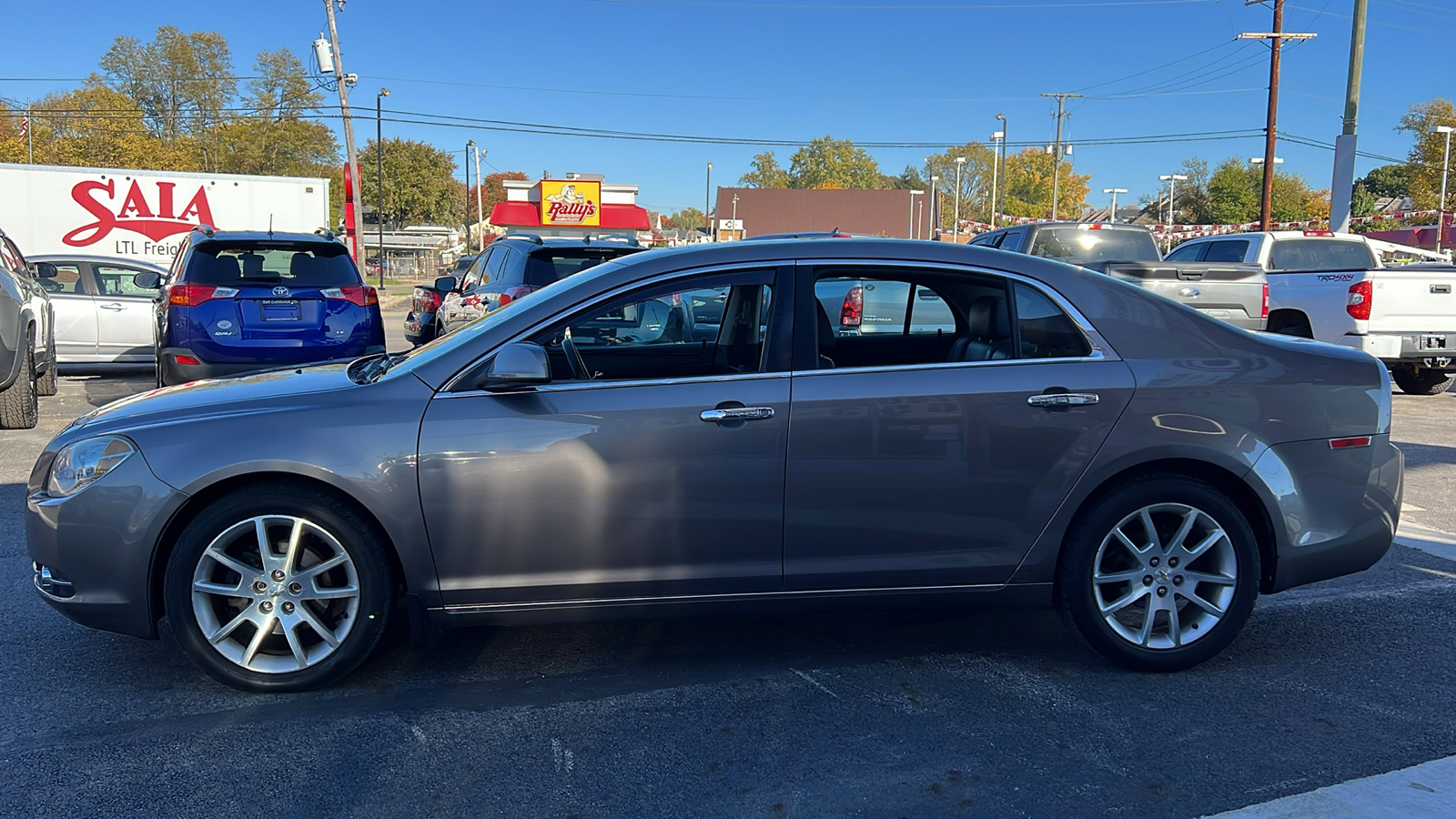 2011 Chevrolet Malibu LTZ 4