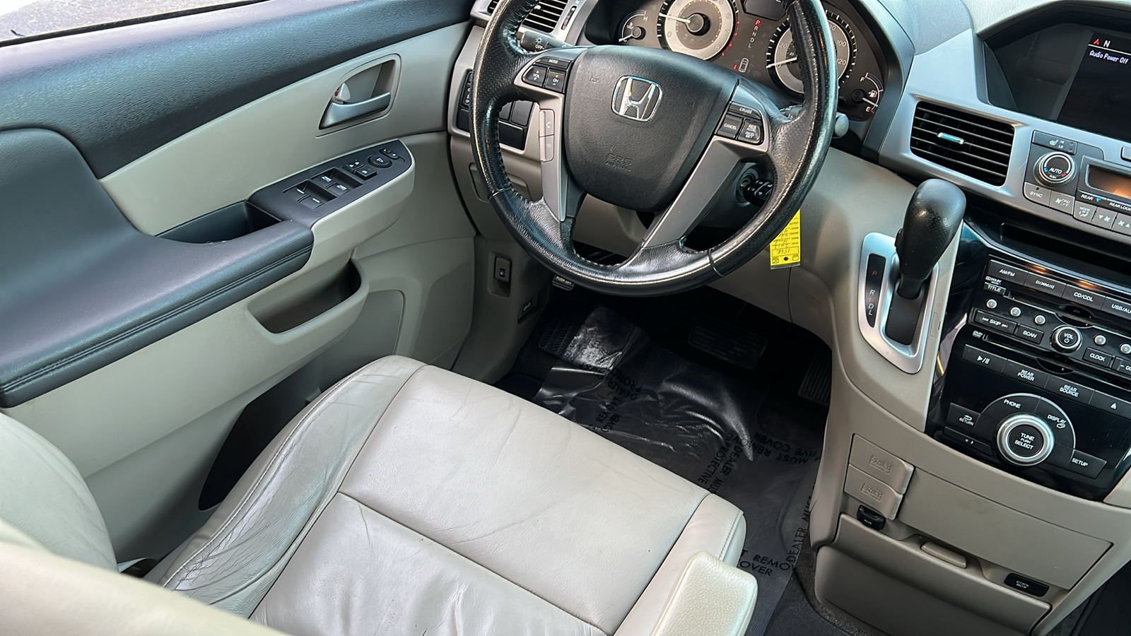 2012 Honda Odyssey EX-L 31