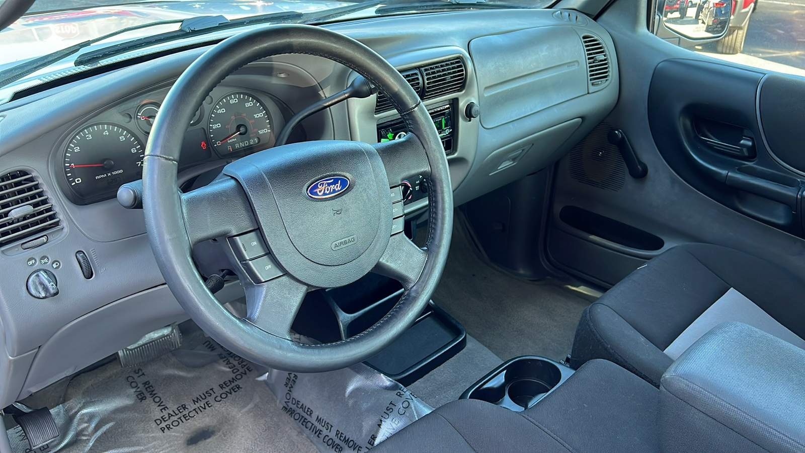 2005 Ford Ranger STX 26