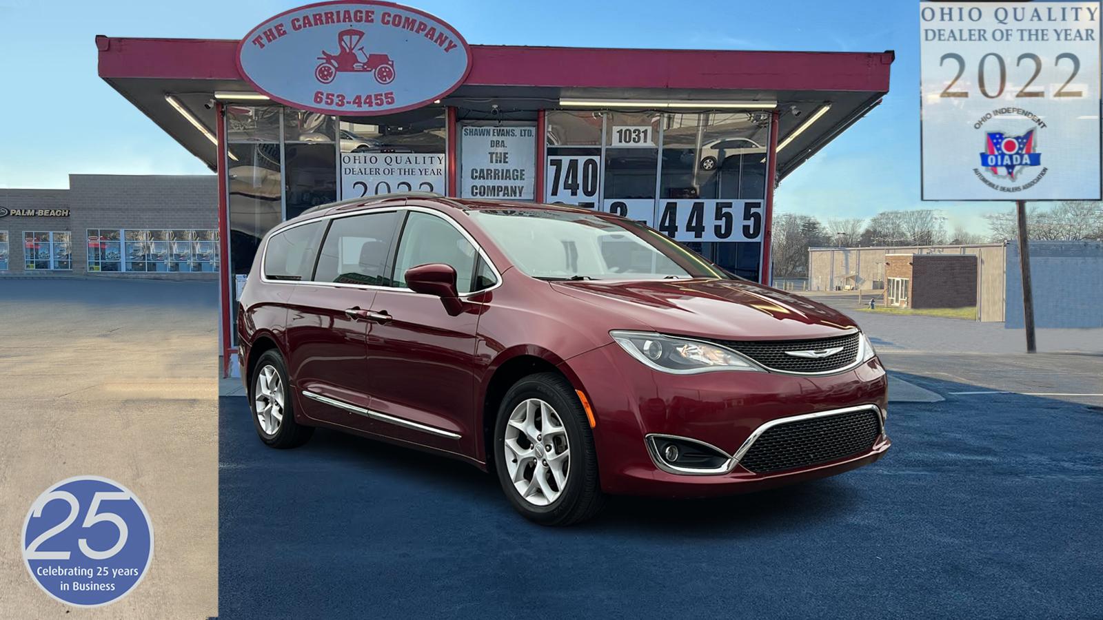 2017 Chrysler Pacifica Touring Plus 1