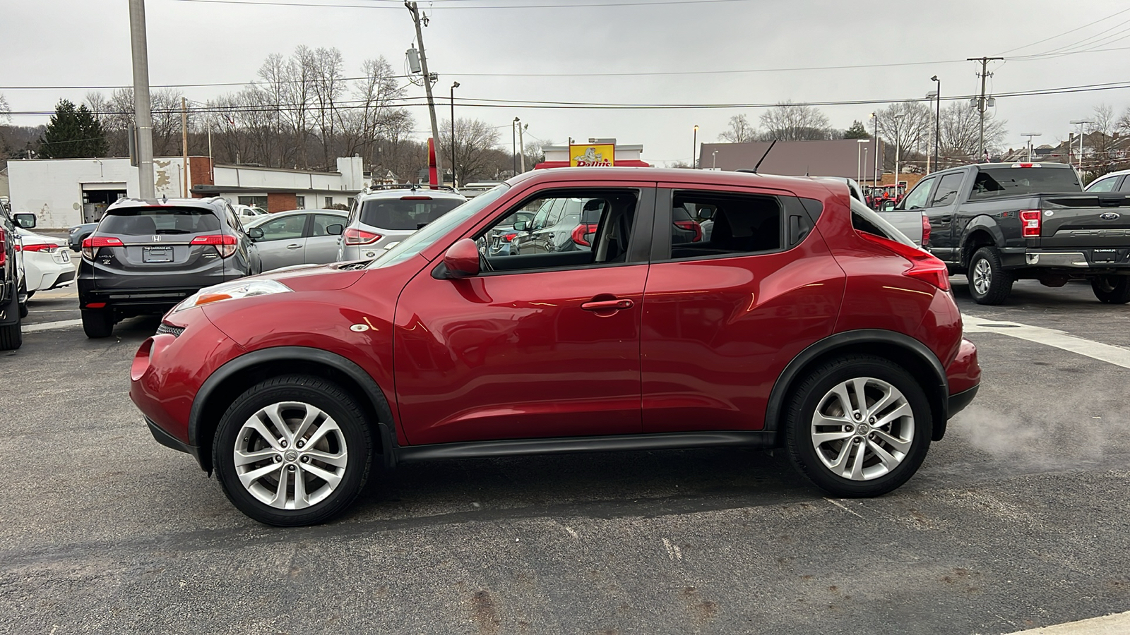 2013 Nissan JUKE S 4