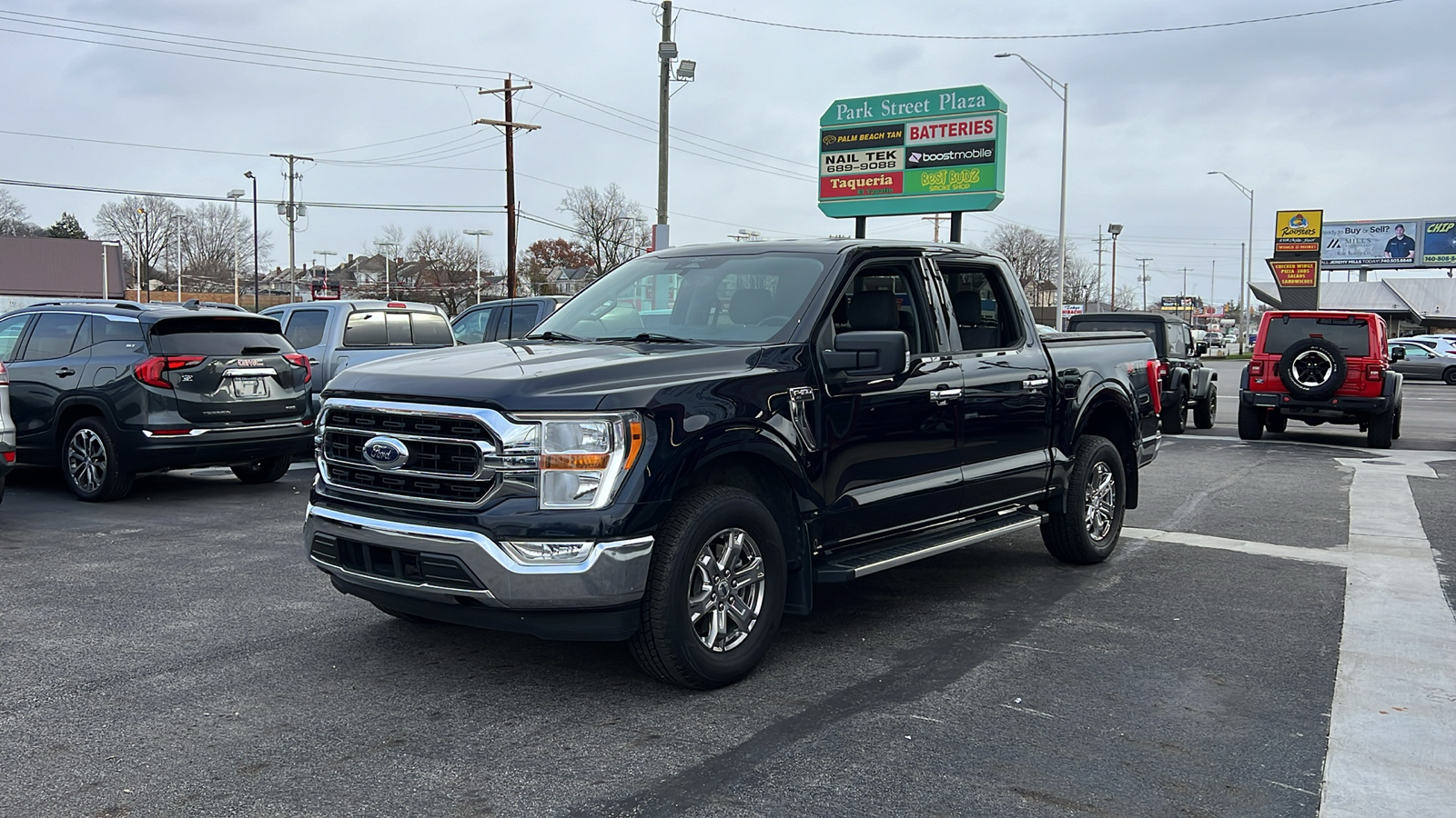 2022 Ford F-150 XL 3