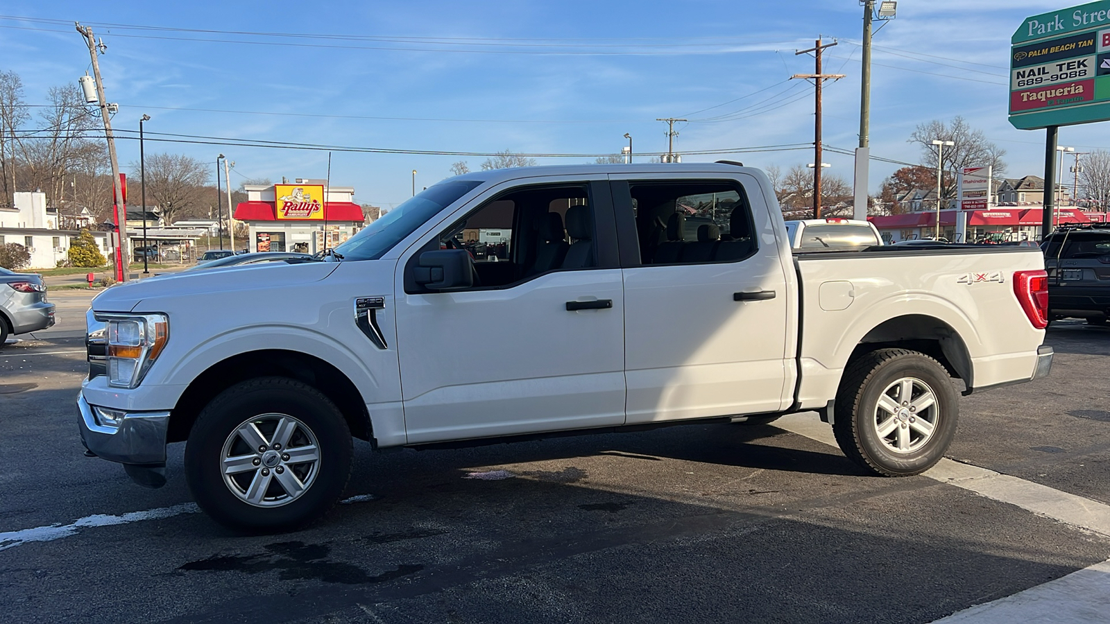 2021 Ford F-150 XL 4