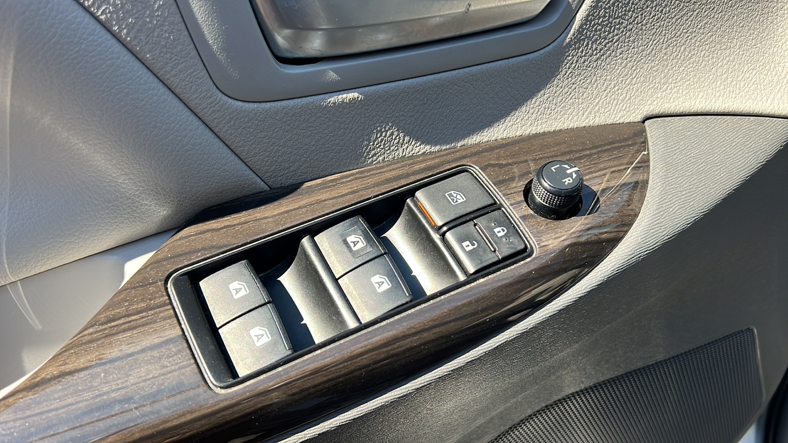 2018 Toyota Sienna XLE Auto Access Seat 13