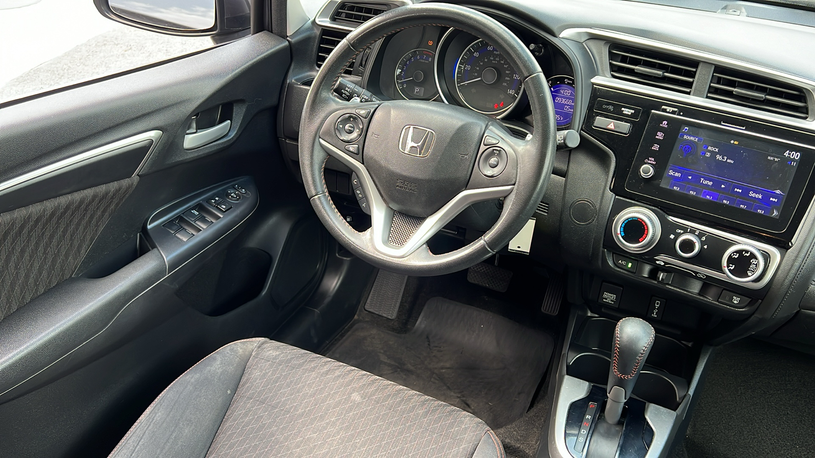 2018 Honda Fit Sport 28