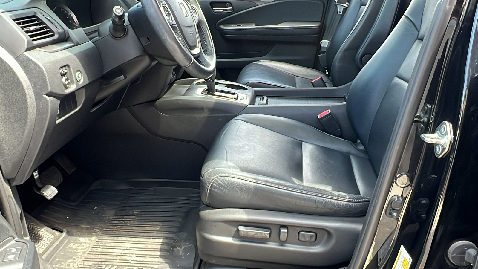 2018 Honda Pilot EX L w/RES AWD 4dr SUV 26