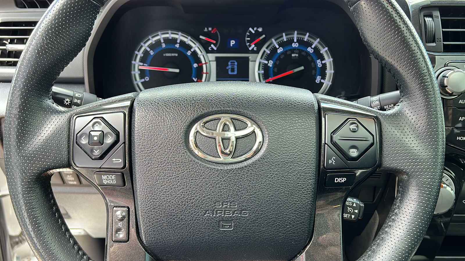 2019 Toyota 4Runner SR5 16