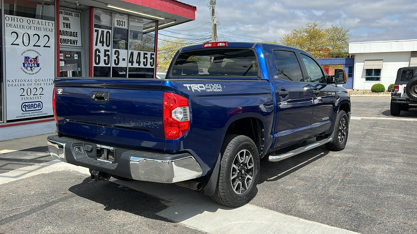 2014 Toyota Tundra SR5 4x4 4dr CrewMax Cab Pickup SB (5.7L V8 FFV) 9