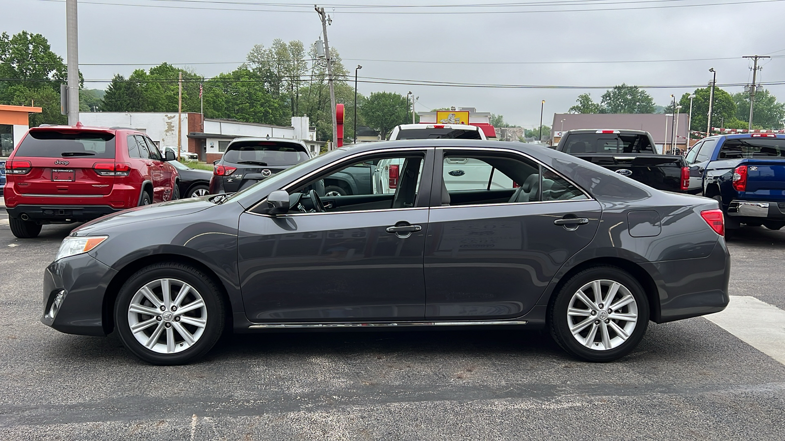 2012 Toyota Camry XLE 4dr Sedan 5