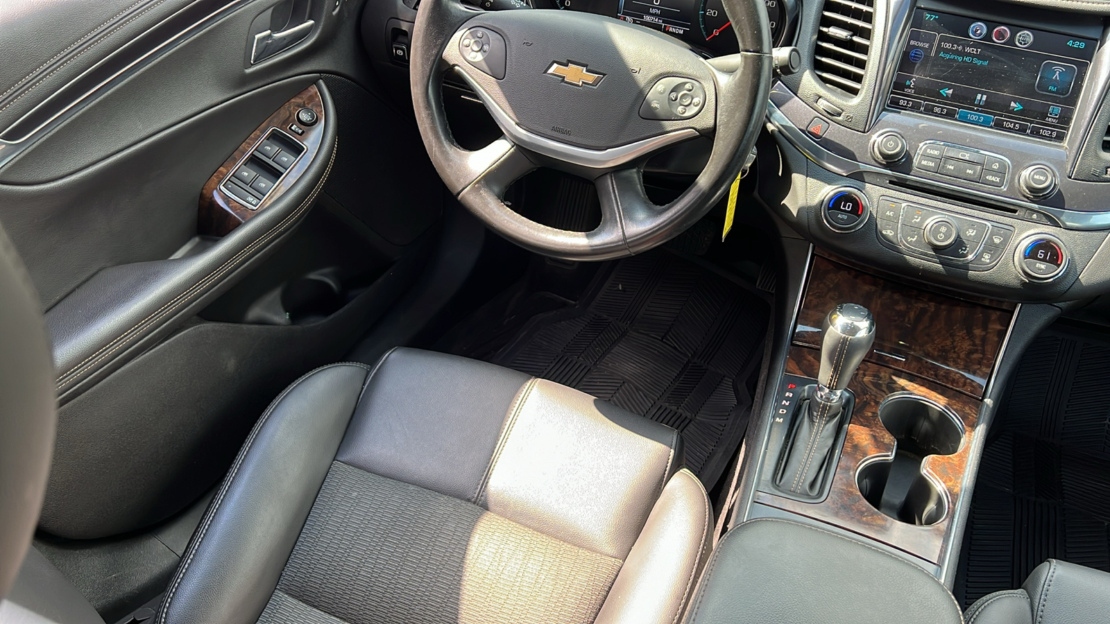 2014 Chevrolet Impala LT 26