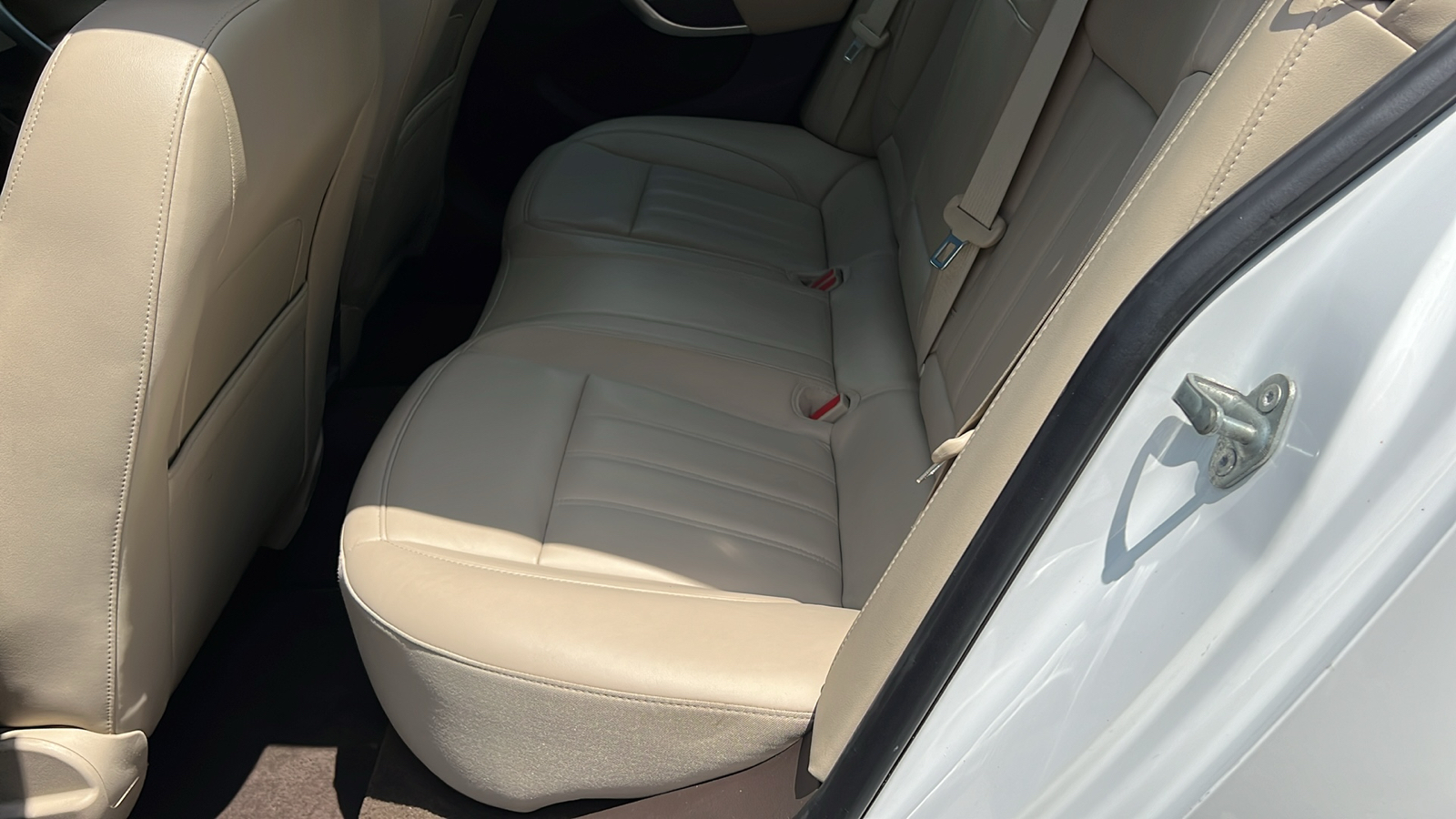2012 Buick Regal Premium 1 25