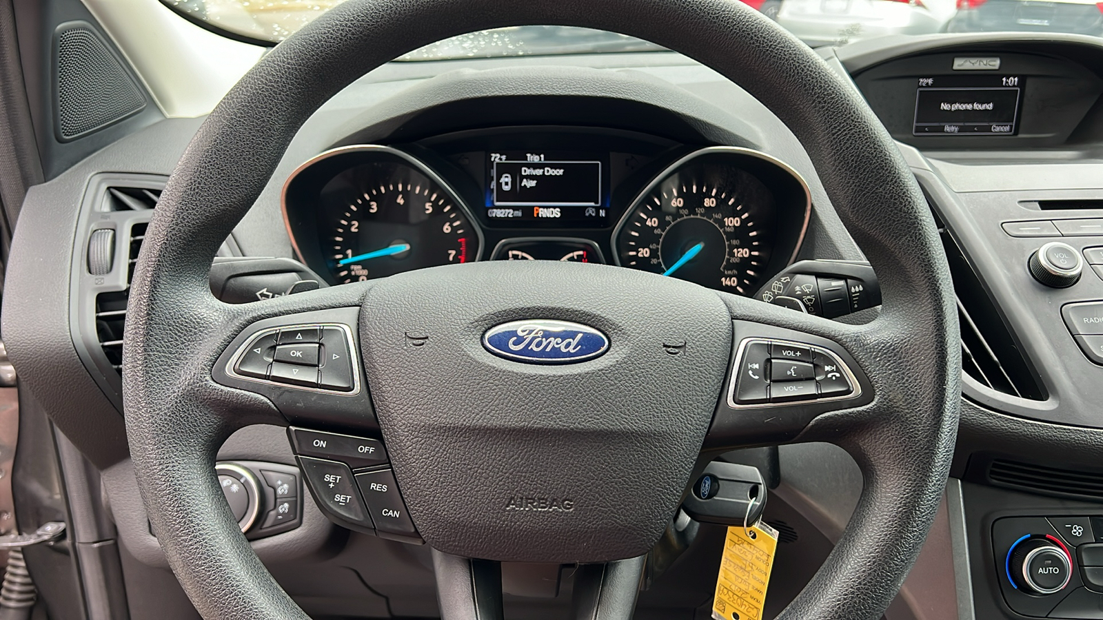 2017 Ford Escape SE 16